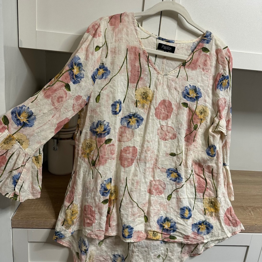 Papillon Floral Blouse Womens XL Watercolor Flowy Bell Sleeve High Low Hem Boho